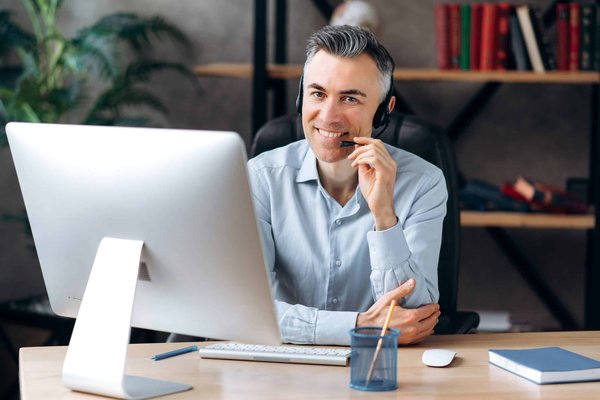 A quels projets un consultant SEO junior est confronté dans ses premières missions ?